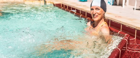 Brides-les-Bains : A vélo dans la Loze, dans l’eau aux Thermes