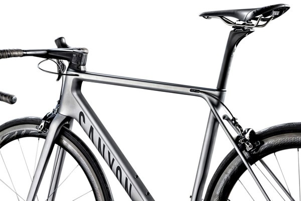 Canyon Ultimate CF SLX 2016 Plus a ro plus rouleur