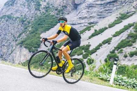 Image de l'actualité Traversée des Pyrénées : un défi cycliste inédit pour Alexis Gouin !