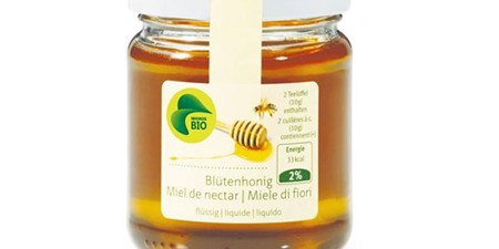 Deux types de miel pour complément alimentaire naturel
