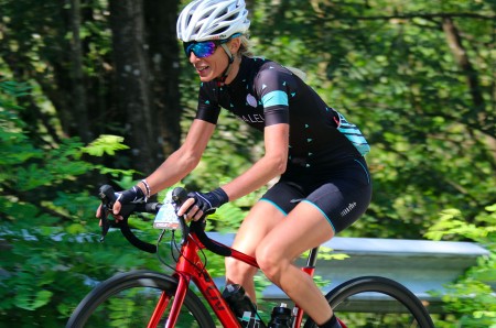 Image du dossier Cyclisme féminin : Les précautions à prendre pour s'entrainer à jeun !