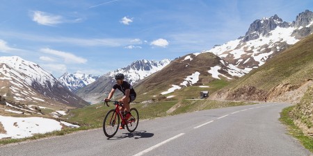 Equipement du cycliste : Préparez vos sorties en montagne !