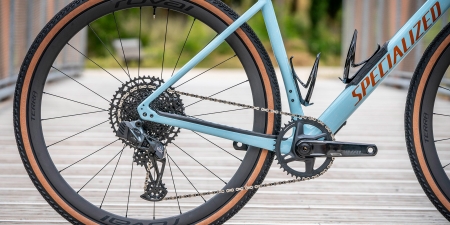 Transmission SRAM AXS mullet : La solution polyvalente pour le Gravel