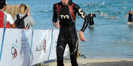 Triathlon : Le port de la combinaison de natation est-il obligatoire ?