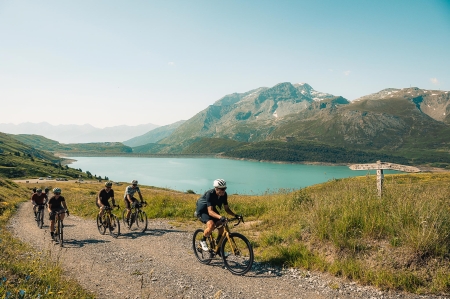Image du dossier La pratique du vélo Gravel en Haute-Montagne : Une expérience unique en Savoie