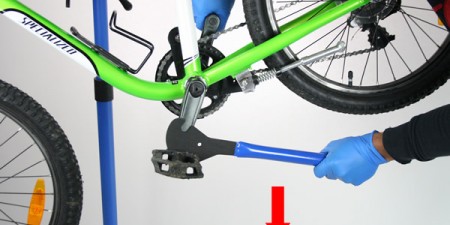 Démontage pédale de vélo (plate ou classique)