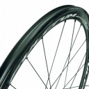 2016_Racing_Quattro_Carbon_DB_rim_closeup_mask