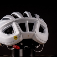 casque-specialized-prevail-3-03