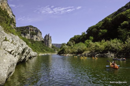 ©Mathieu.Dupont_adt07-descente_de_l'ardèche_canoe4