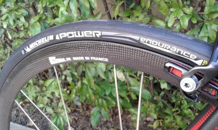 On a test le pneu v lo Michelin Power Endurance