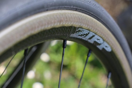 Roues Velo Carbone Zipp 202 Nsw 04