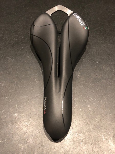 selle-velo-carbone-repente-aleena-09