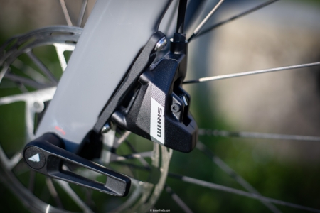 sram-apex-axs-lexpert-velo-12