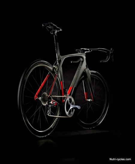 TK16_P1_Madone_Beauty_09_edit