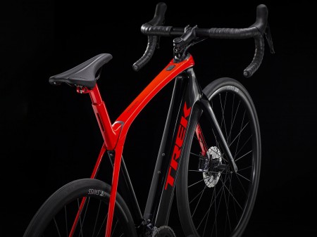 trek-domane-plus-lt-02