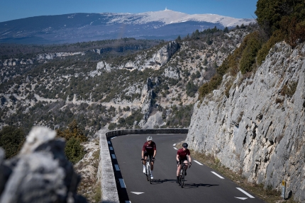 Monieux : Les Gorges de la Nesque à vélo 