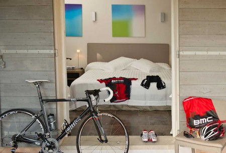 Image du séjour vélo Sillonner le Luberon sur vélo BMC, loger au coquillade Village !