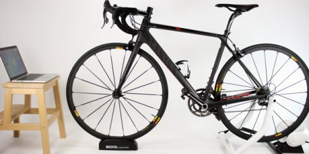 Test Home Trainer Bkool : La réalité virtuelle à vélo accessible !