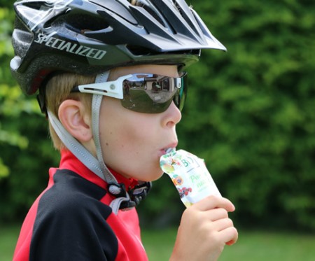 Repères alimentaires pour enfant cycliste : Apports énergétiques et répartition quotidienne