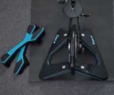 Garmin Tacx Neo Motion Plates : Plus de réalité pour le home-trainer