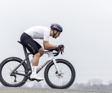 Van Rysel RCR-F : le vélo de route aéro qui défie les standards du WorldTour