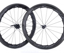 Les roues Zipp 454 NSW et Zipp 303 Firecrest disponibles en versions boyaux