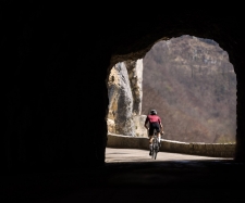Col du Mont Noir par les Gorges du Nan : une ascension sauvage et spectaculaire
