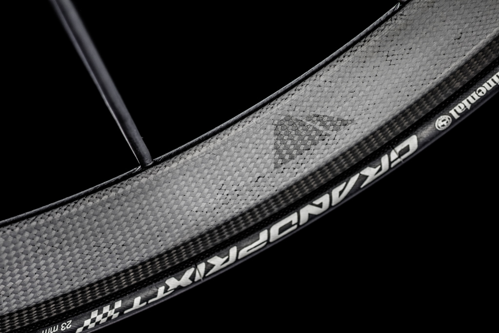 Canyon Ultimate CF EVO
