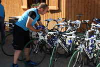 Les coulisses d'une équipe cycliste sur le Tour de France