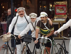 21 juillet 2010 : Clément Joret et Sean Kelly à l'assaut du Tourmalet