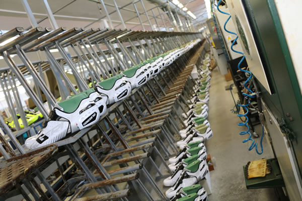 Fabrication d'une chaussure de vélo