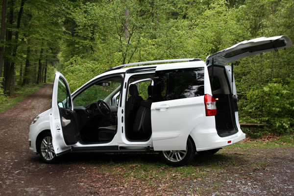 Essai ludospace Ford Tourneo Courier : Spacieux et confortable !