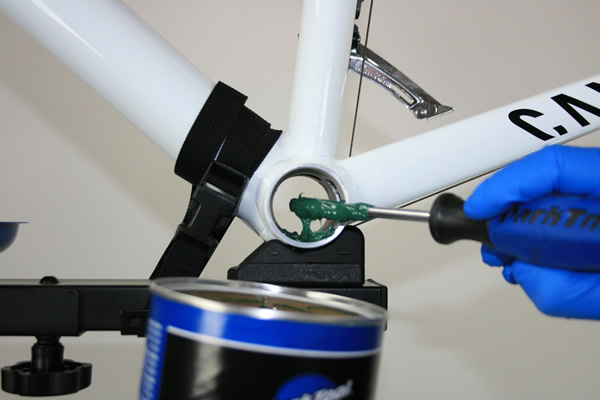 Montage boitier pédalier Shimano Press Fit