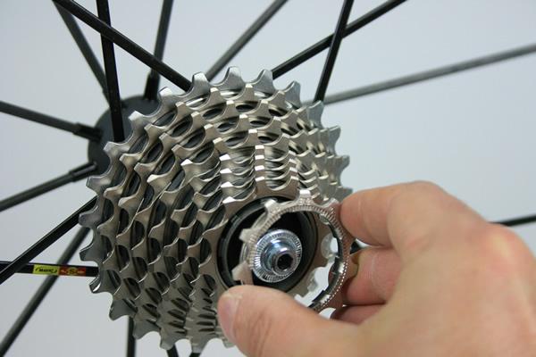 Montage cassette SRAM sur corps Shimano