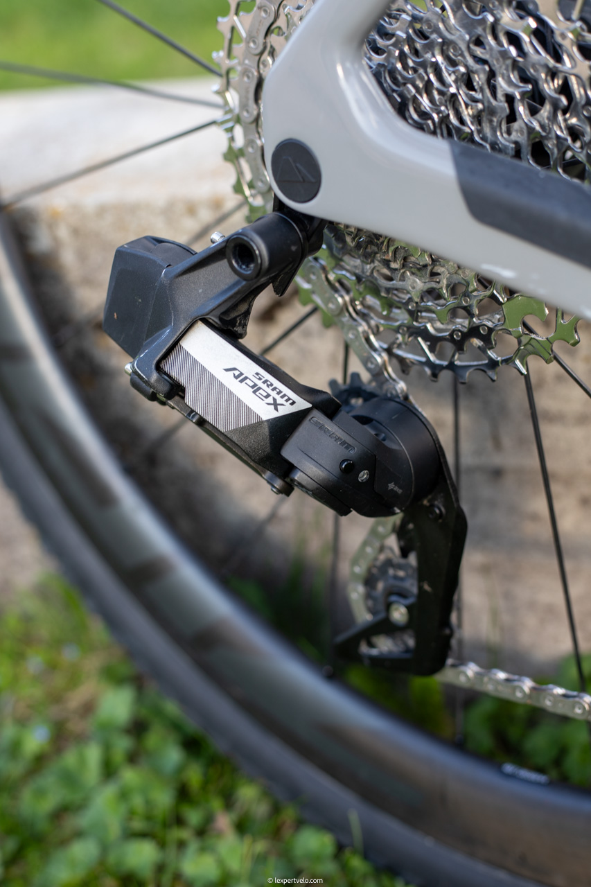 sram-apex-axs-lexpert-velo-11.jpg