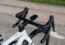 Choisir son cintre de vélo de route : le guide complet pour une position efficace