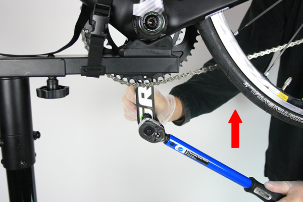 Montage pédale automatique de vélo