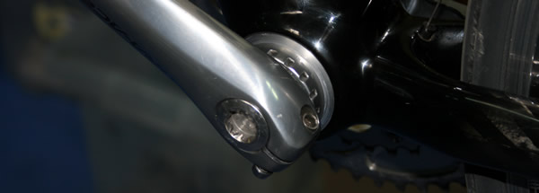 Montage boitier de pédalier torque et pédalier Shimano Dura-Ace