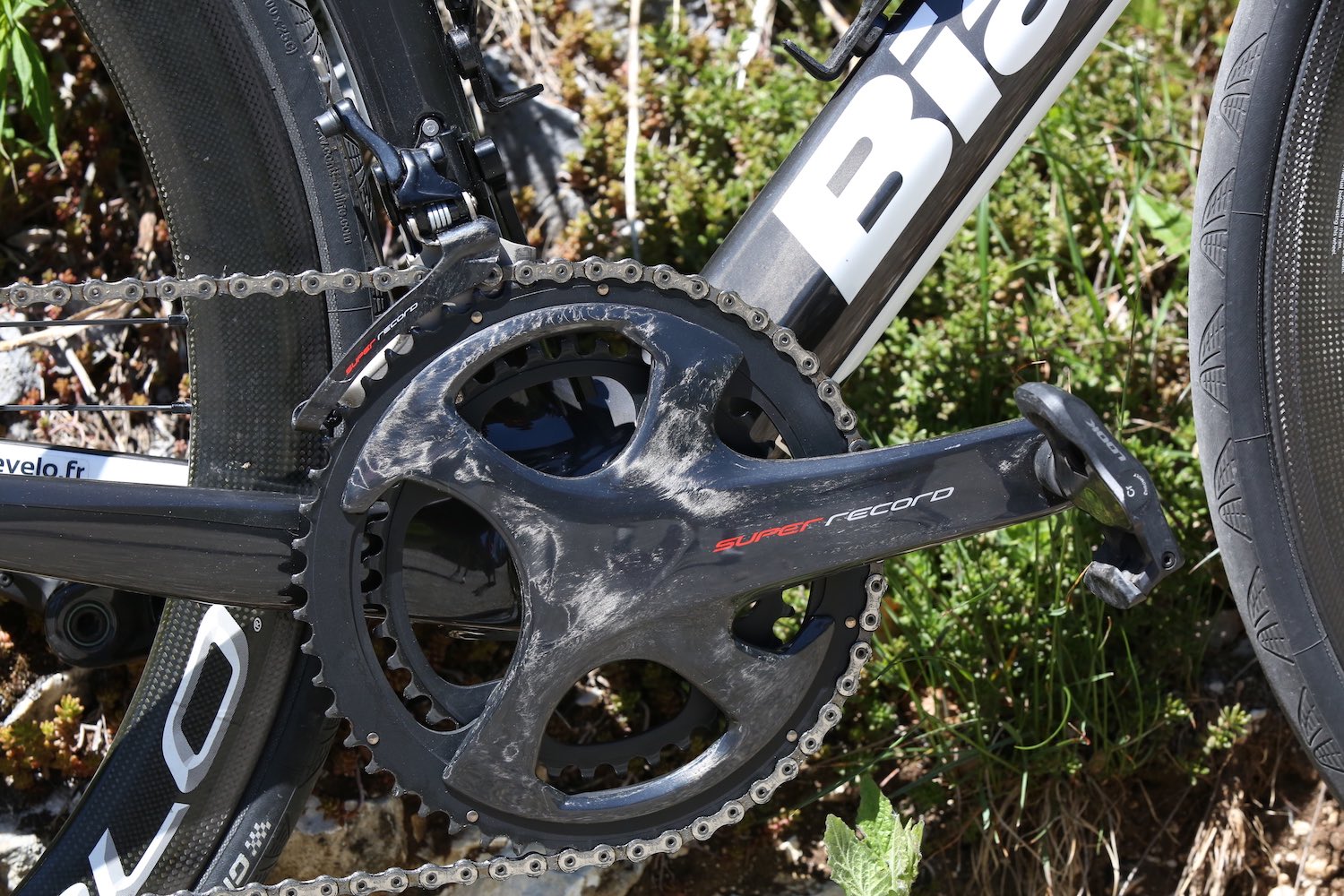 Test Bianchi Oltre XR4 et Campagnolo Super Record 12 vitesses