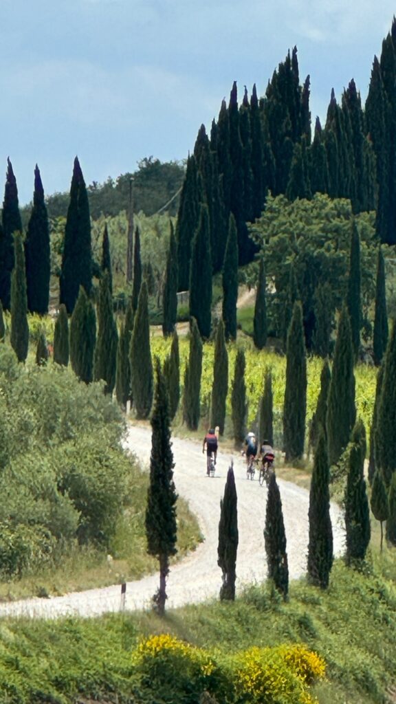 tuscany-trail-2026-guide-expert-gravel-bikepacking-retour-2025-parcours-materiel-et-inscription-4