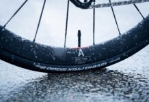 DT Swiss ARC 1100 SPLINE 38 CS : la jante aéro légère à rayons carbone