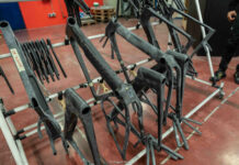 Visite de l’usine 3T : les secrets de la fabrication carbone en Italie